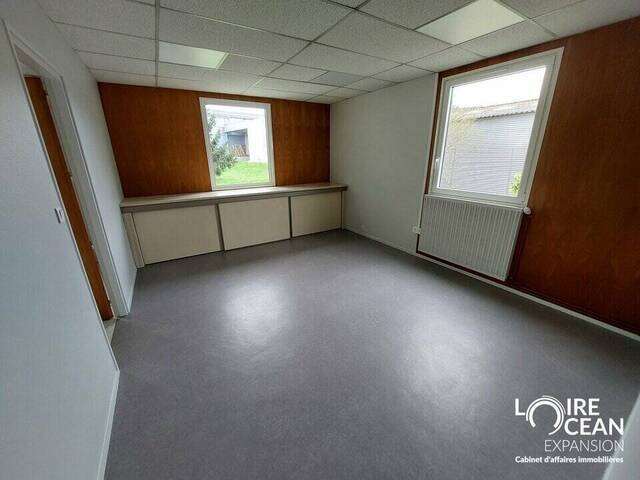 Vente Local 194 m² La Roche-sur-Yon (85000)