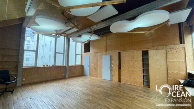 Louer Local 139 m² Nantes (44200)
