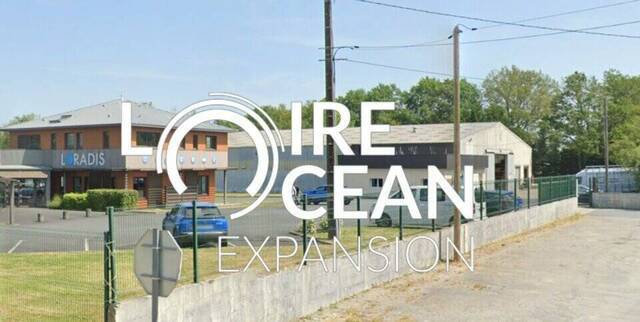 Vente Local 2150 m² Nantes (44000)