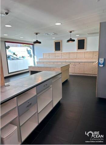 Louer Local epicerie et superette 47 m² Sainte-Luce-sur-Loire (44980)