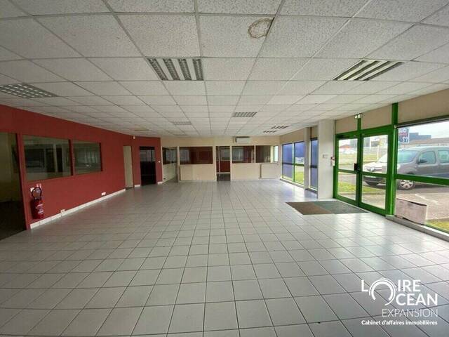 Vente Local 1150 m² Nantes (44000)