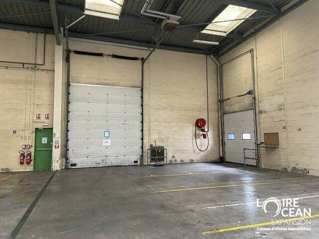 Louer Local 2000 m² Beaucouzé (49070)