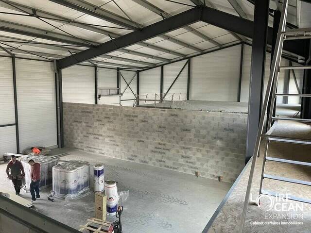 Rent Professional premises 460 m² Saint-Germain-sur-Moine (49230)