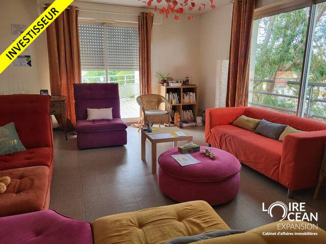 Sale Professional premises maison de sante 73 m² Corsept (44560)