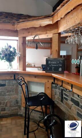 Sale Professional premises restaurant 200 m² Areches Beaufort (73270)