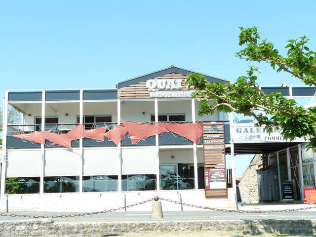 Sale Professional premises local commercial / murs commerciaux 306 m² Saint-Pierre-d'Oléron (17310)