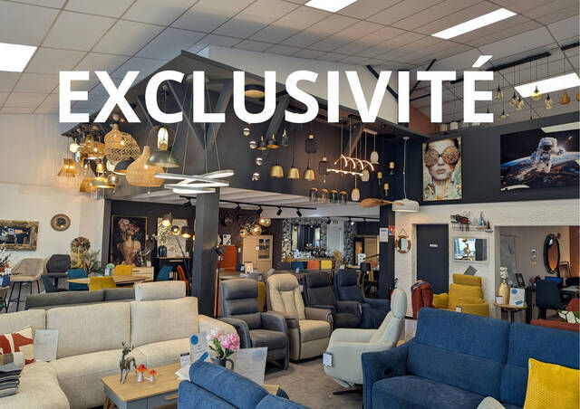 Louer Local commercial / murs commerciaux 750 m² Saint-Pierre-d'Oléron (17310)