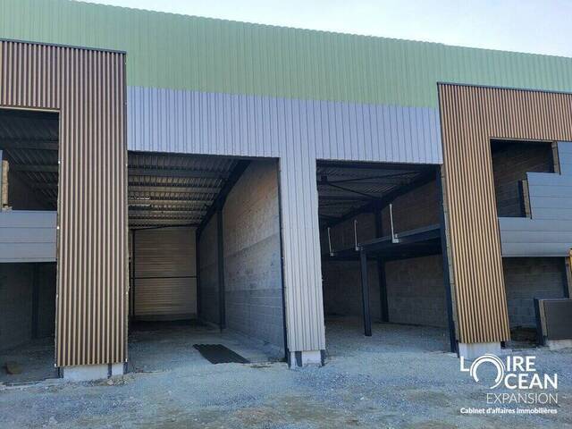 Sale Professional premises 192 m² Pornic (44210)