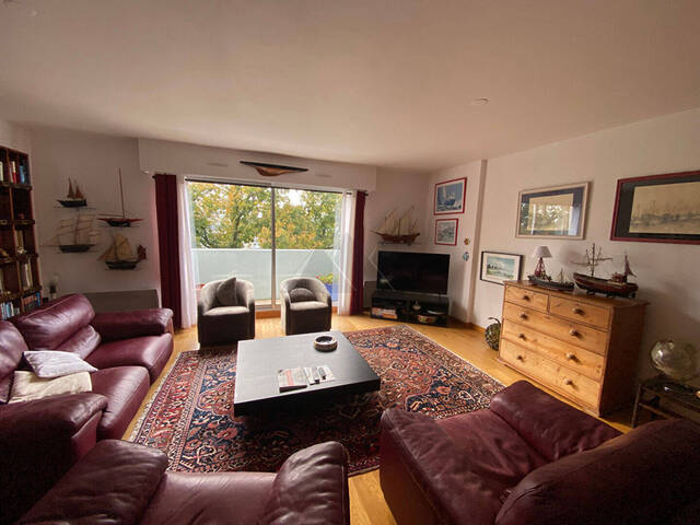 Sale Apartment appartement 5 rooms 107.89 m² Brest (29200)