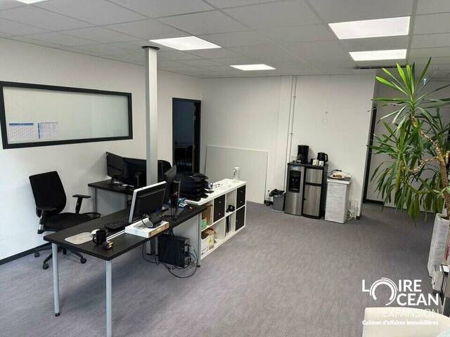 Louer Local 103 m² Vertou (44120)