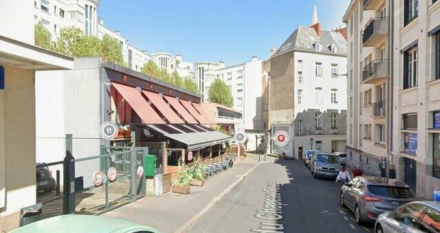Rent Professional premises restauration 90 m² Nantes (44000)