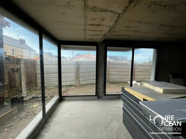 Louer Local 73.7 m² Pornic (44210)