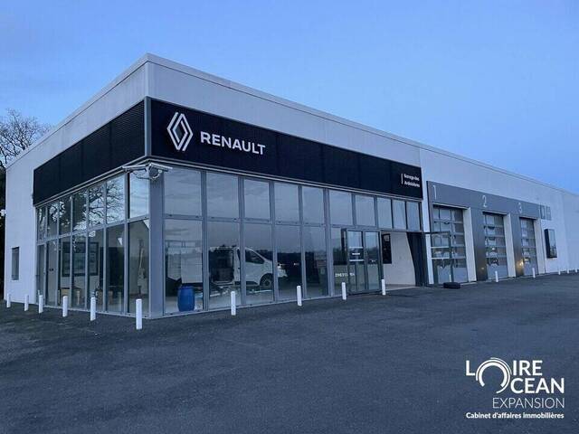 Vente Local 845 m² Candé (49440)