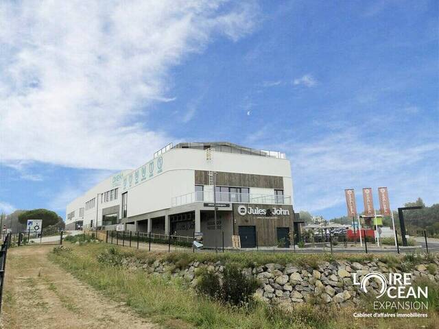 Vente Local 555 m² Pornic (44210)