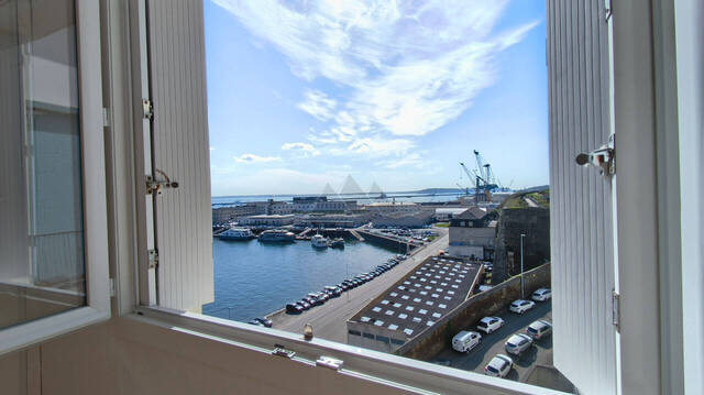 Sale Apartment appartement 3 rooms 56.43 m² Brest (29200)