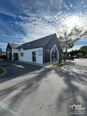 Louer Local 54 m² Guérande (44350)