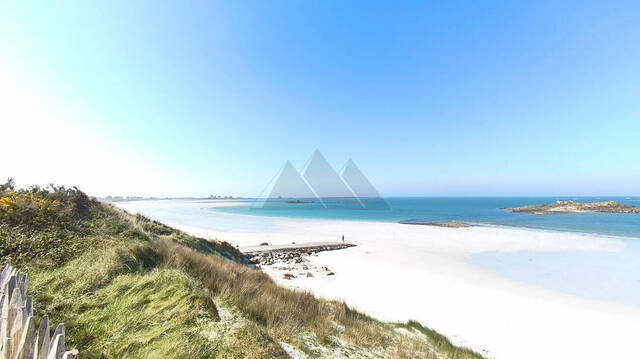 Sale House maison 7 rooms 110 m² Lampaul-Ploudalmézeau (29830)