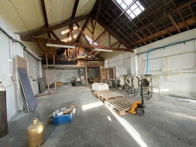 Louer Local 525 m² Nantes (44000)