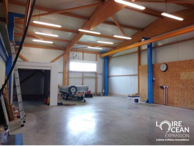 Vente Local 395 m² Le Loroux-Bottereau (44430)