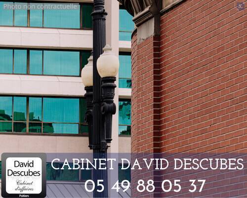 Louer Local commercial 400 m² Poitiers (86000)