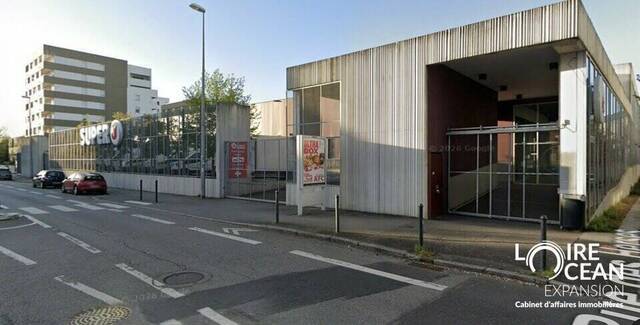 Louer Local 83.26 m² Nantes (44200)