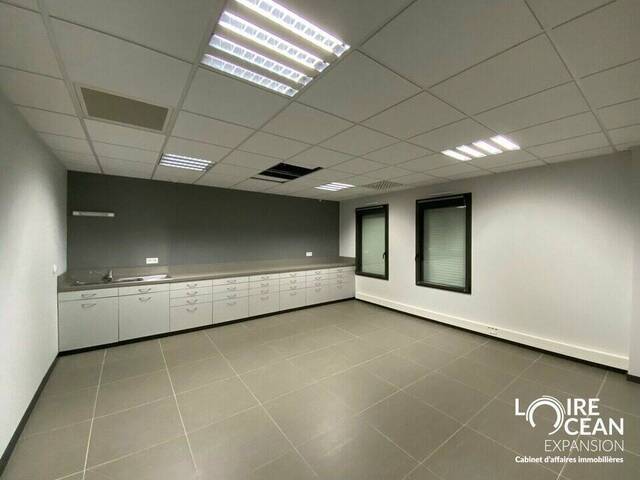Louer Local 353 m² Saint-Lumine-de-Clisson (44190)
