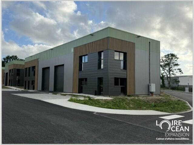 Louer Local 195 m² Pornic (44210)