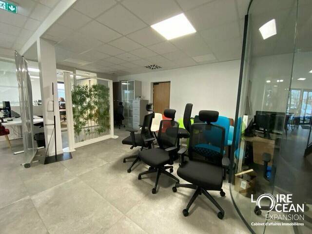 Louer Local 655 m² Nantes (44000)