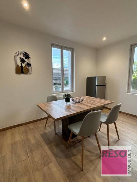 Vente immeuble 234 m² à Annemasse 74100