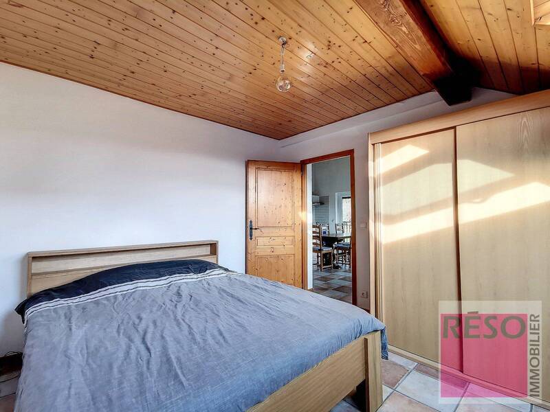 Buy apartment 4 rooms 90.58 m² in Habère-Lullin 74420