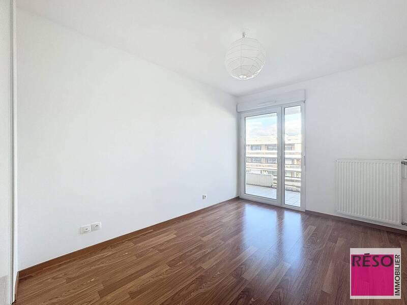 Location appartement 4 pièces 85.6 m² à Ambilly 74100 - 1 900 €