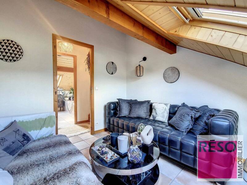 Buy apartment 4 rooms 66.69 m² in Habère-Lullin 74420