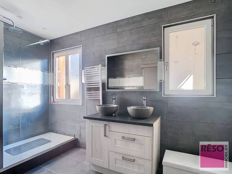 Buy apartment 3 rooms 63.08 m² in Publier 74500