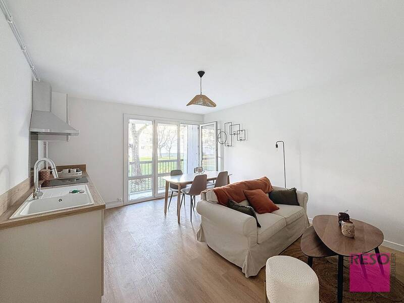 Buy apartment 3 rooms 48 m² in Annemasse 74100