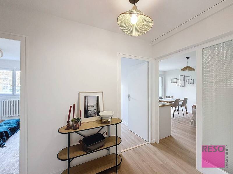 Buy apartment 3 rooms 48 m² in Annemasse 74100