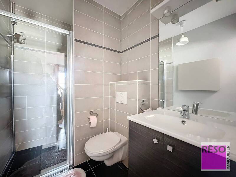 Buy apartment 4 rooms 105.15 m² in Annemasse 74100