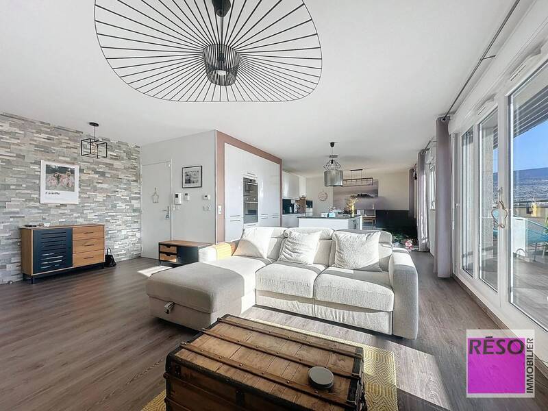 Buy apartment 4 rooms 105.15 m² in Annemasse 74100