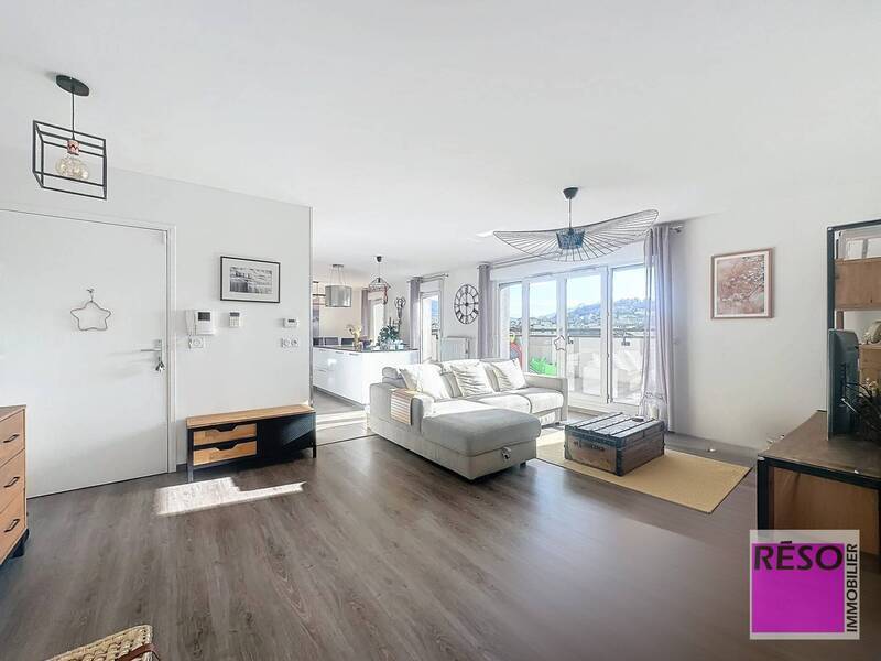 Buy apartment 4 rooms 105.15 m² in Annemasse 74100