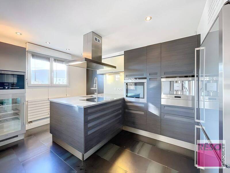 Buy apartment 4 rooms 130.6 m² in Annemasse 74100