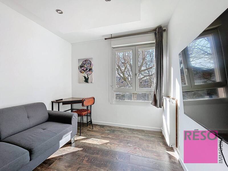 Rent apartment 5 rooms 106 m² in Annemasse 74100 - 1 850 €