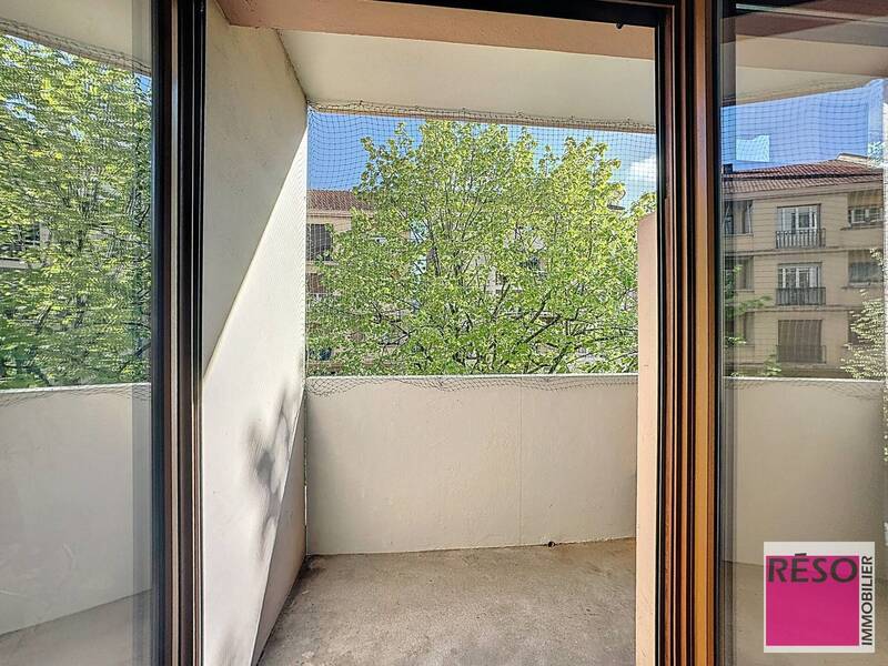 Location appartement 3 pièces 77 m² à Gaillard 74240 - 1 595 €
