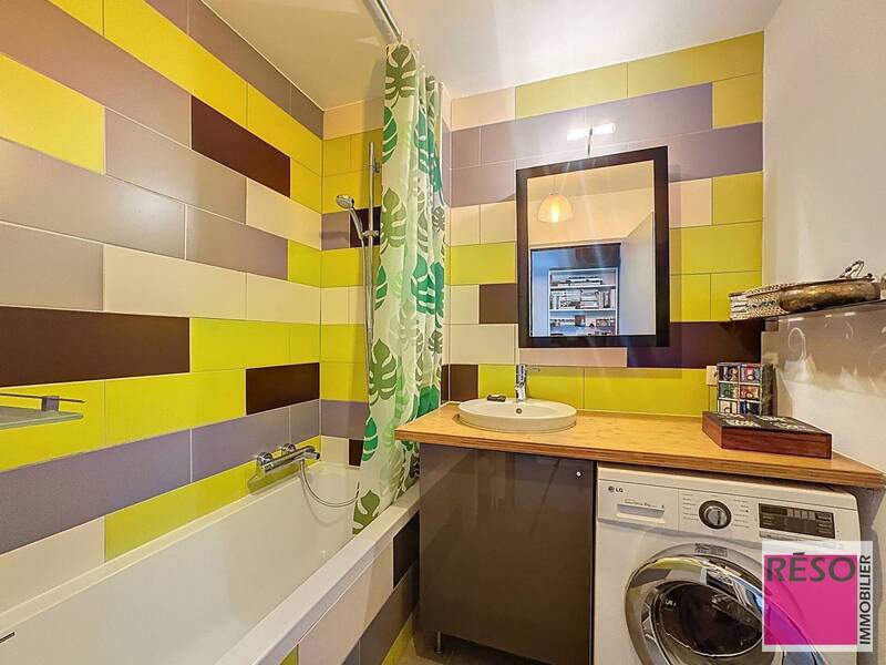Location appartement 3 pièces 77 m² à Gaillard 74240 - 1 595 €