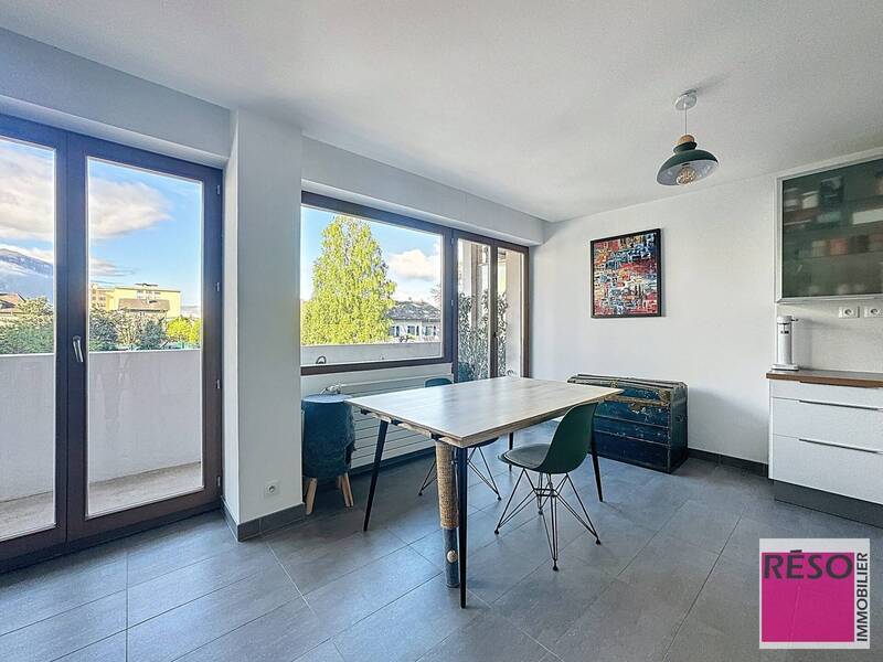 Location appartement 3 pièces 77 m² à Gaillard 74240 - 1 595 €