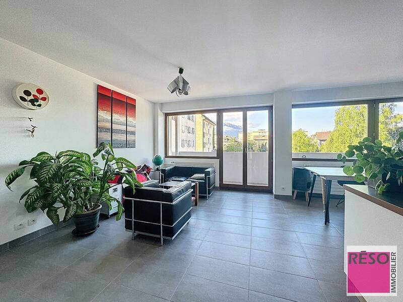 Location appartement 3 pièces 77 m² à Gaillard 74240 - 1 595 €