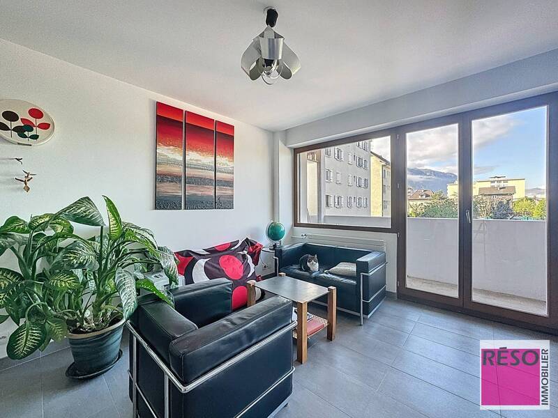 Location appartement 3 pièces 77 m² à Gaillard 74240 - 1 595 €