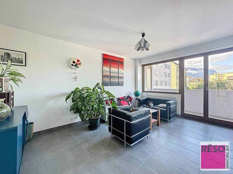 Location appartement 3 pièces 77 m² à Gaillard 74240 - 1 595 €