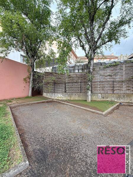 Buy apartment 2 rooms 50 m² in Annemasse 74100