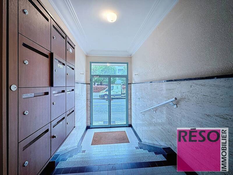 Buy apartment 2 rooms 50 m² in Annemasse 74100