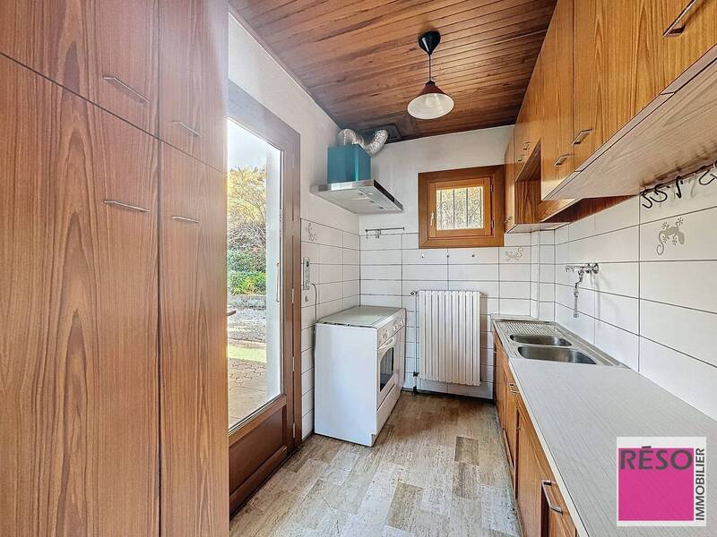 Buy house 5 rooms 82.56 m² in Lucinges 74380