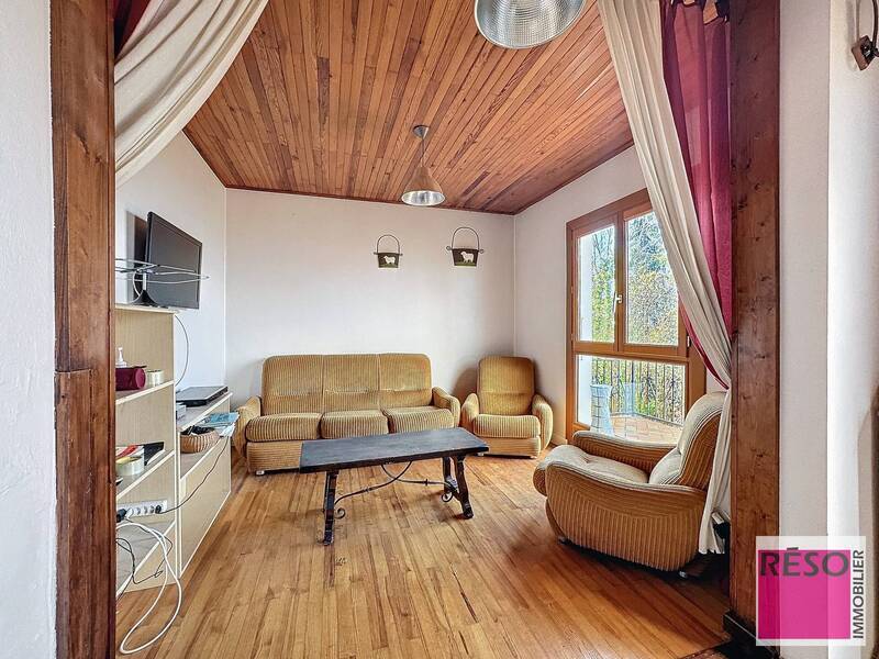 Buy house 5 rooms 82.56 m² in Lucinges 74380